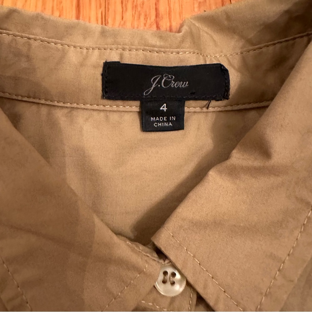 J. Crew Tie-Waist Shirtdress in cotton poplin Tan khaki color Size 4(#2) - Picture 9 of 16